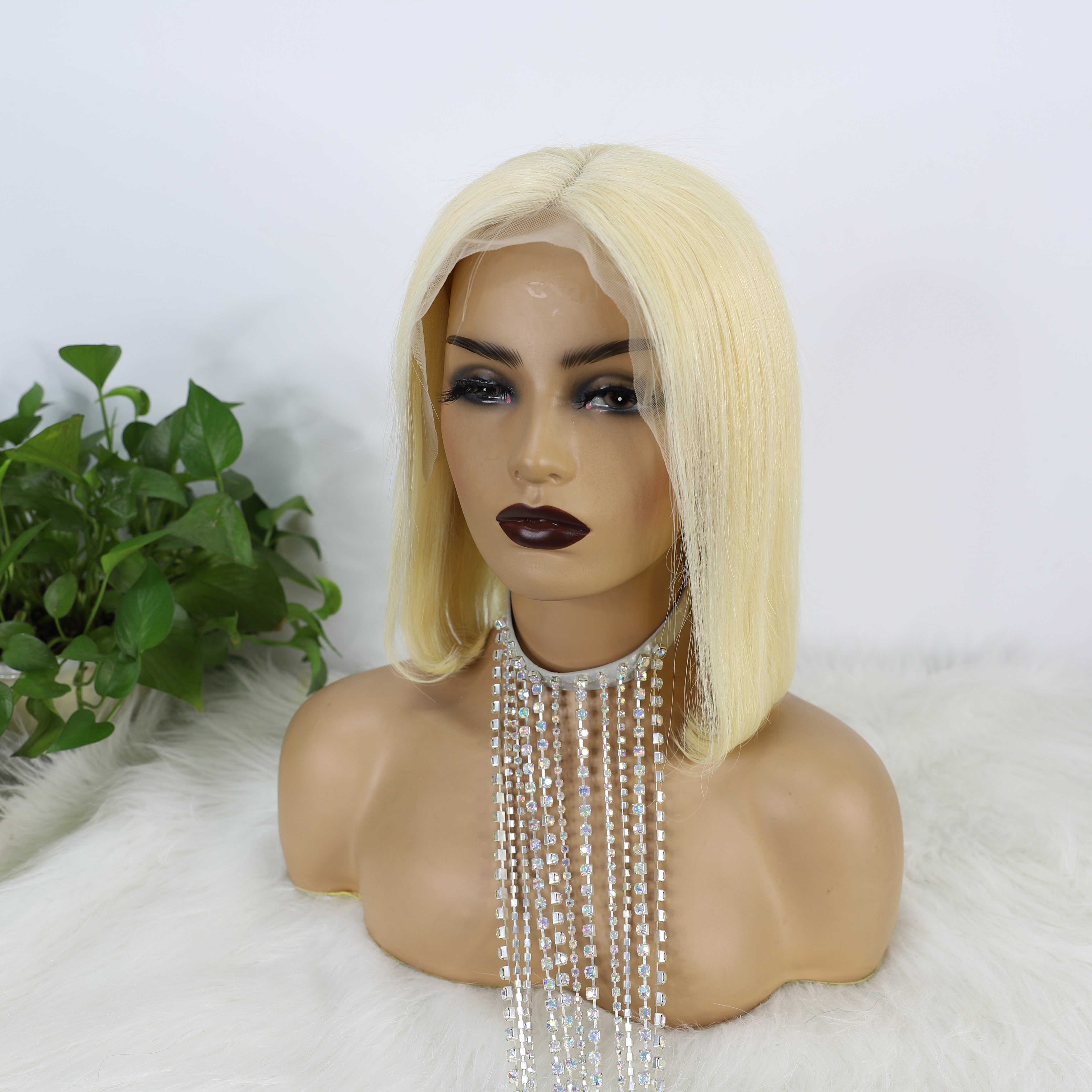  Blonde Bob Wigs for White Women HD Lace Front Wigs 613 Blonde Bob Wig For Party
